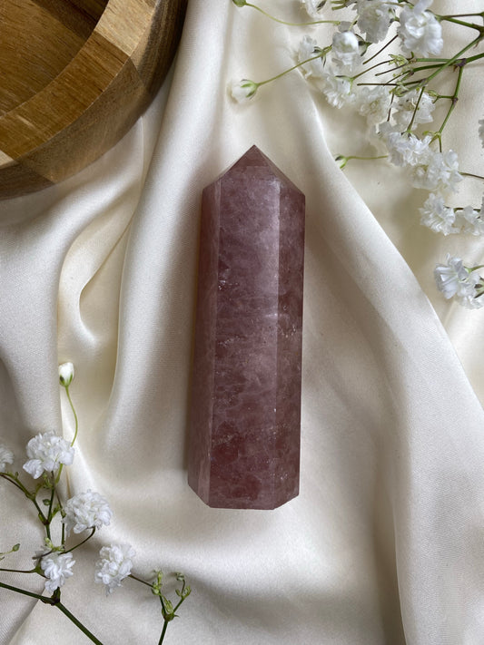 Jordgubbskvarts torn