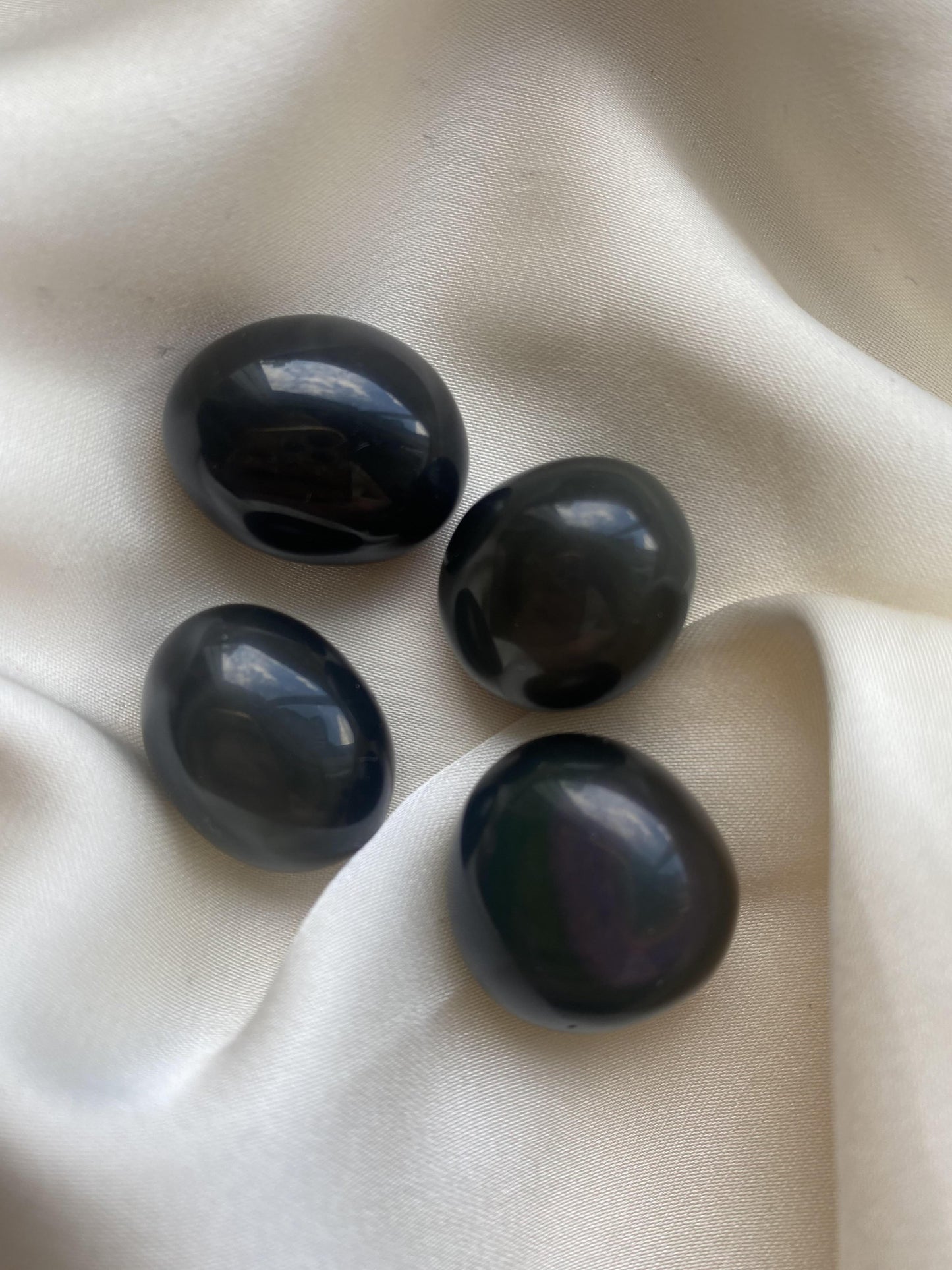 Regnbågs obsidian